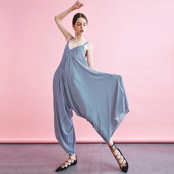 淘寶獨立設計師服裝店鋪與化妝品銷售推薦