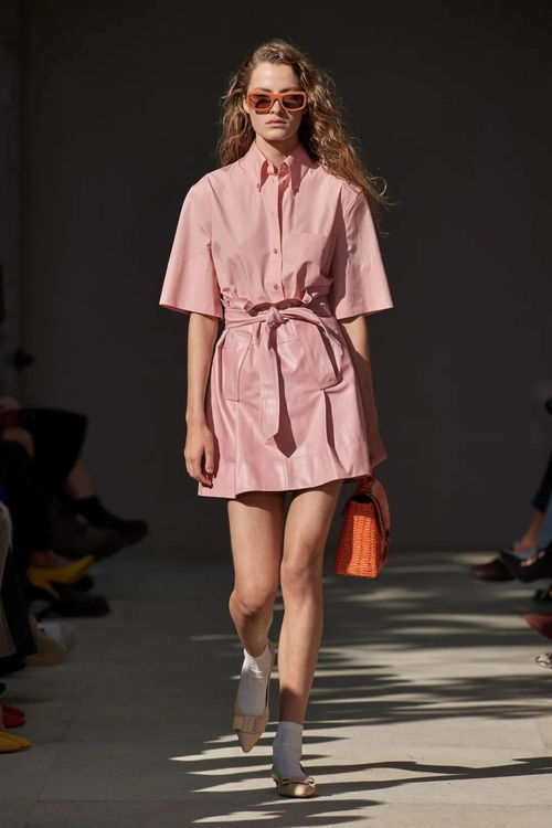 還在為找面料煩惱嗎？秀場五大常見面料，錯過將遺憾終身